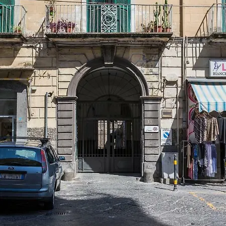 Alojamento de Acomodação e Pequeno-almoço Pasta Cuomo 3*